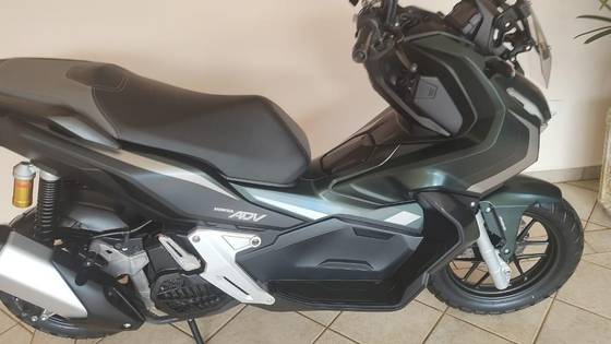 HONDA ADV 